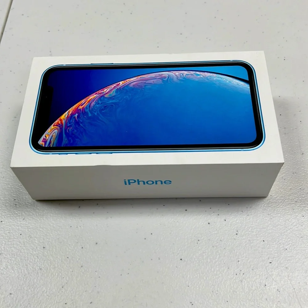 New iPhone XR box
